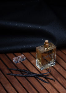 Publicité parfum grasse
