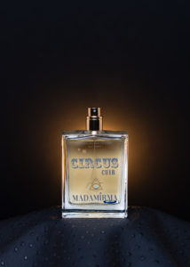 Publicité parfum grasse